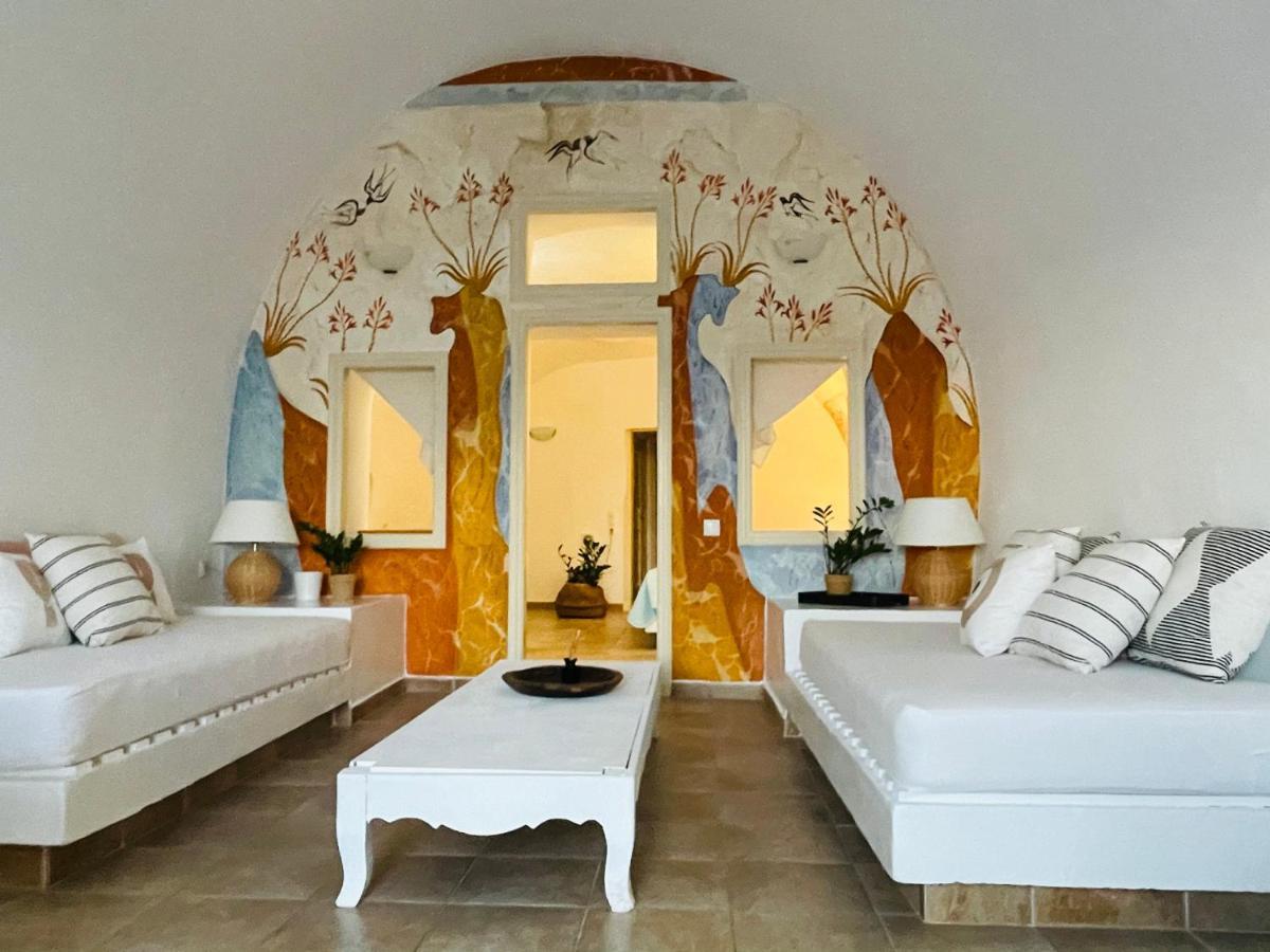 Blue Sky Cave House Villa Oia  Exterior photo